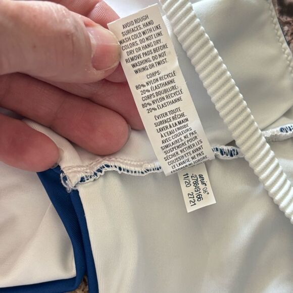 Aerie | Women’s Blue and White Bandeau Bikini Top White Ribbed Adjustable Straps - Picture 11 of 14